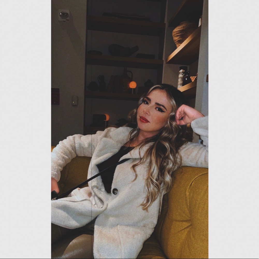 Meet your Posher, Katlynn